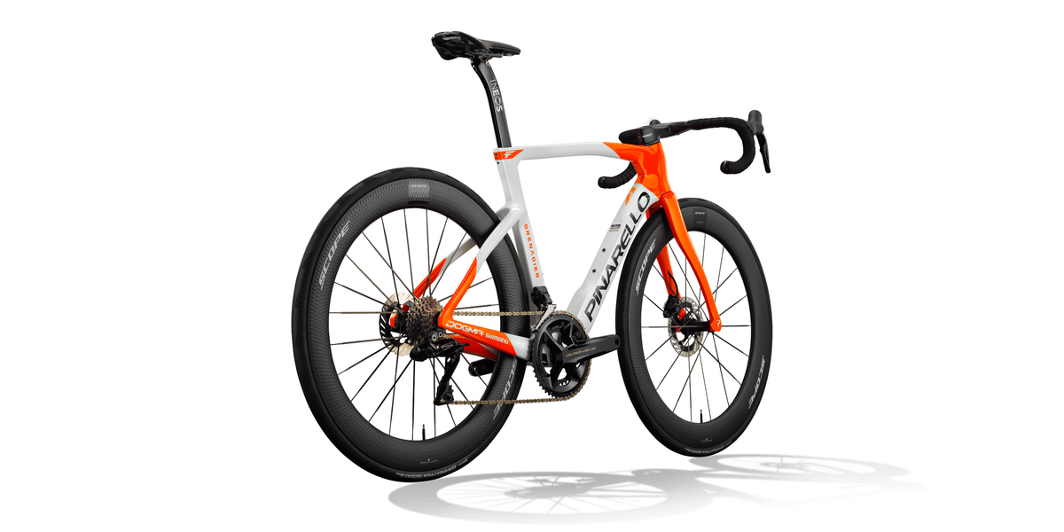 Pinarello Dogma F Team INEOS 2026