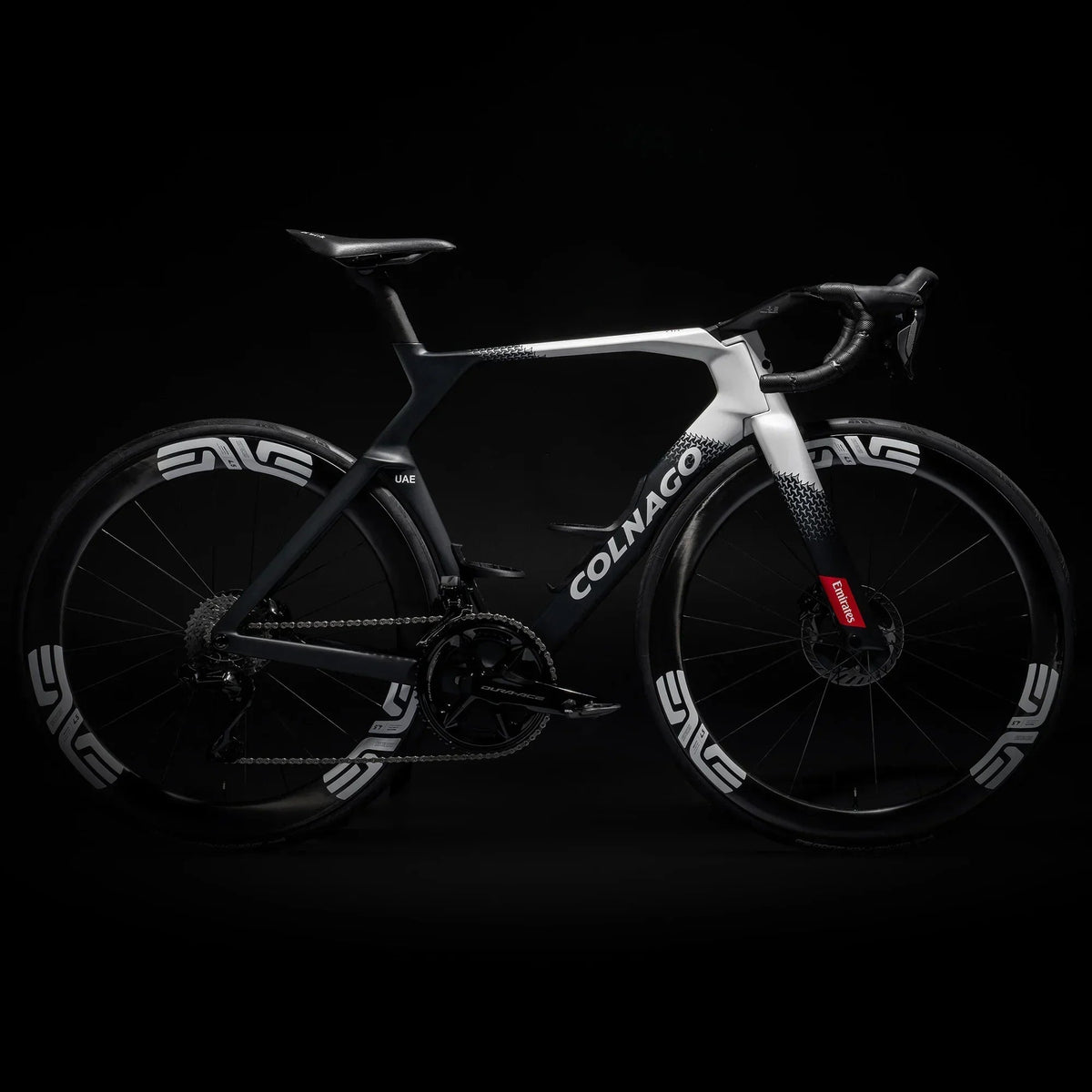 Colnago Y1Rs SRAM RED AXS ENVE SES 4.5