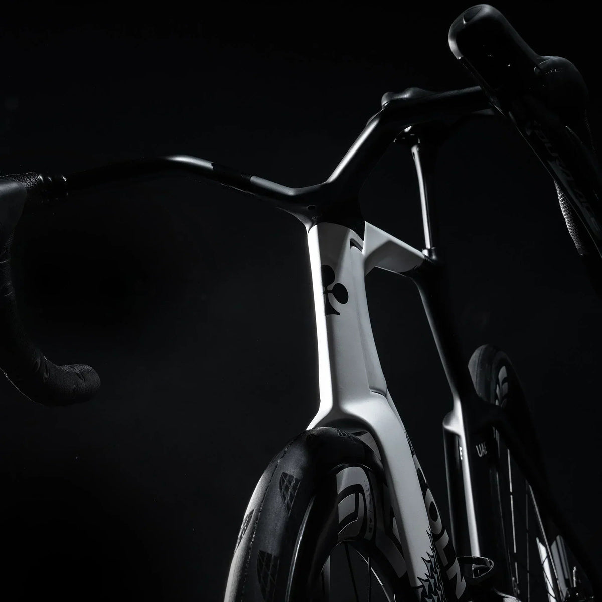 Colnago Y1Rs SRAM RED AXS ENVE SES 4.5